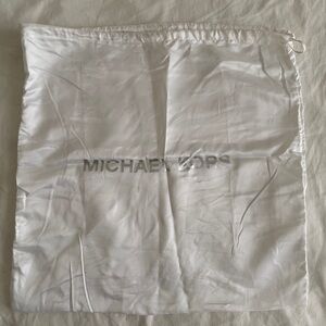 Micheal Kors dust bag 18”x18”